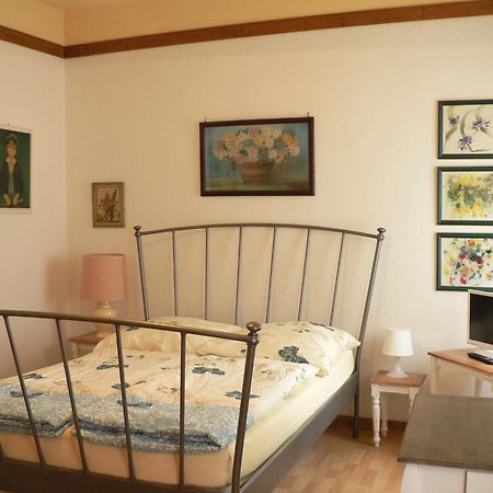 Gaestehaus Cheval Blanc Лорх Экстерьер фото