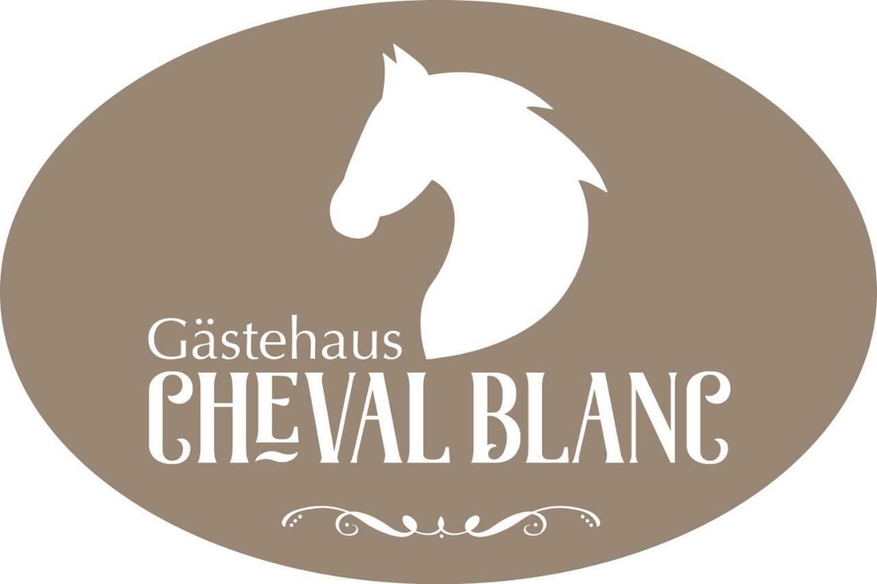 Gaestehaus Cheval Blanc Лорх Экстерьер фото